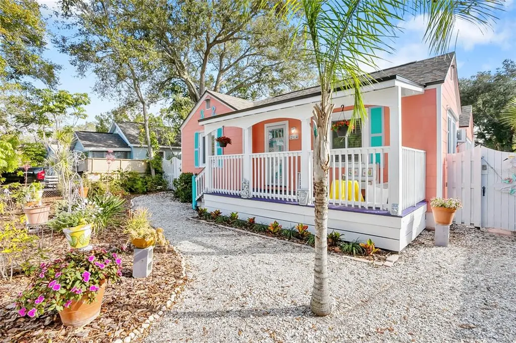 2914 54th Street S Gulfport FL 33707