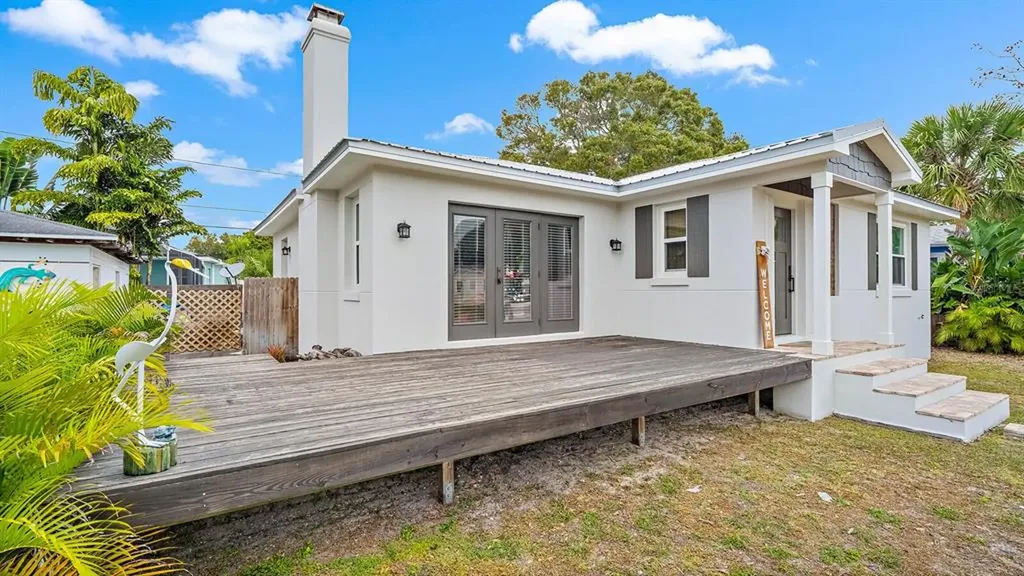 4747 Trade Winds Drive S Gulfport FL 33711