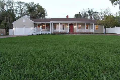 1613 N Lake Howard Drive Winter Haven FL 33881