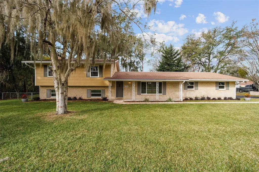 310 SE 20th Terrace Ocala FL 34471