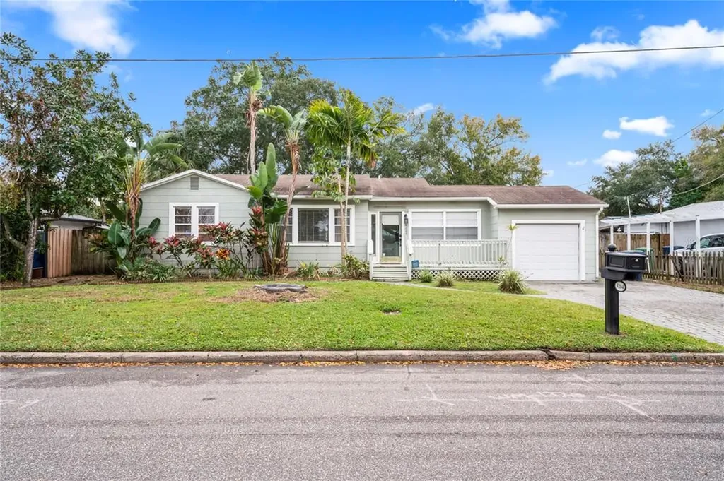 4204 W Vasconia Street Tampa FL 33629