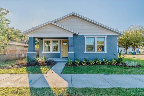 1834 14th Street S St Petersburg FL 33705