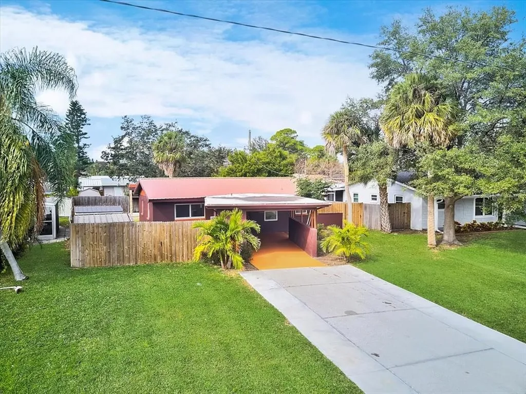 4310 Helena Street NE St Petersburg FL 33703