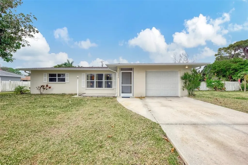 1342 Devon Road Venice FL 34293