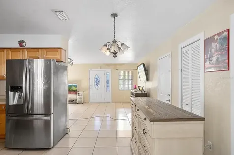 2402 E Annie Street Tampa FL 33612
