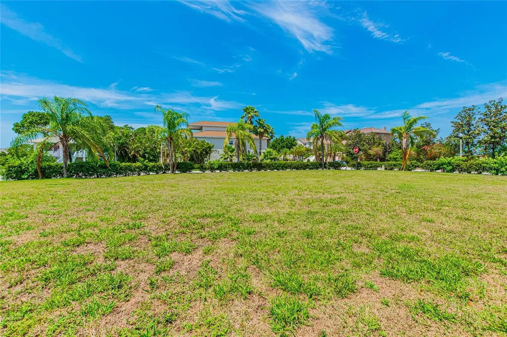 Ketch Court Tarpon Springs FL 34689