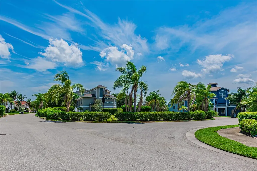Ketch Court Tarpon Springs FL 34689