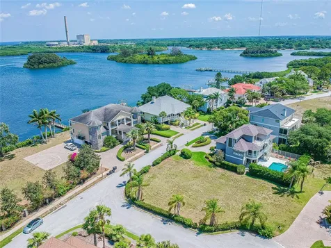 Ketch Court Tarpon Springs FL 34689
