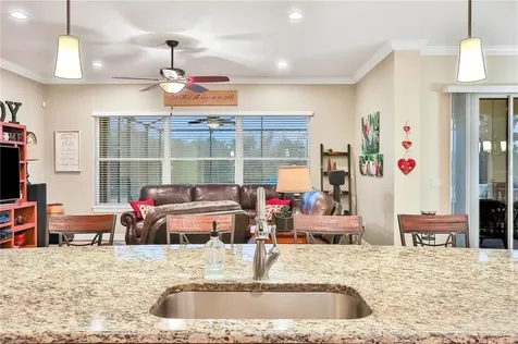 5932 Watercolor Drive Lithia FL 33547