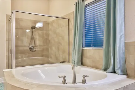5932 Watercolor Drive Lithia FL 33547