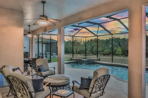 5932 Watercolor Drive Lithia FL 33547