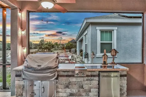 5932 Watercolor Drive Lithia FL 33547