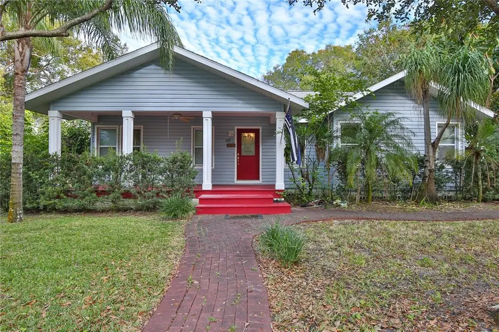 609 33rd Street Court W Bradenton FL 34205