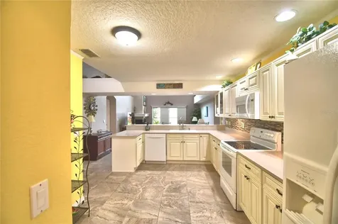 519 Little Lake Court Winter Haven FL 33884
