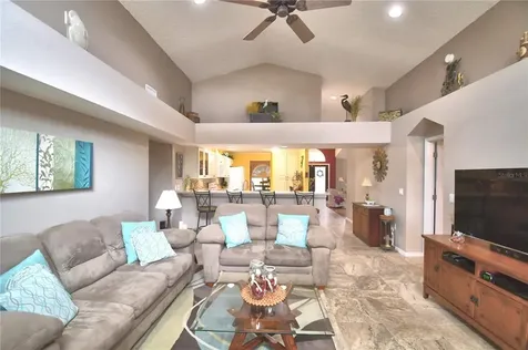 519 Little Lake Court Winter Haven FL 33884