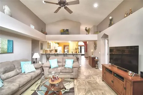 519 Little Lake Court Winter Haven FL 33884