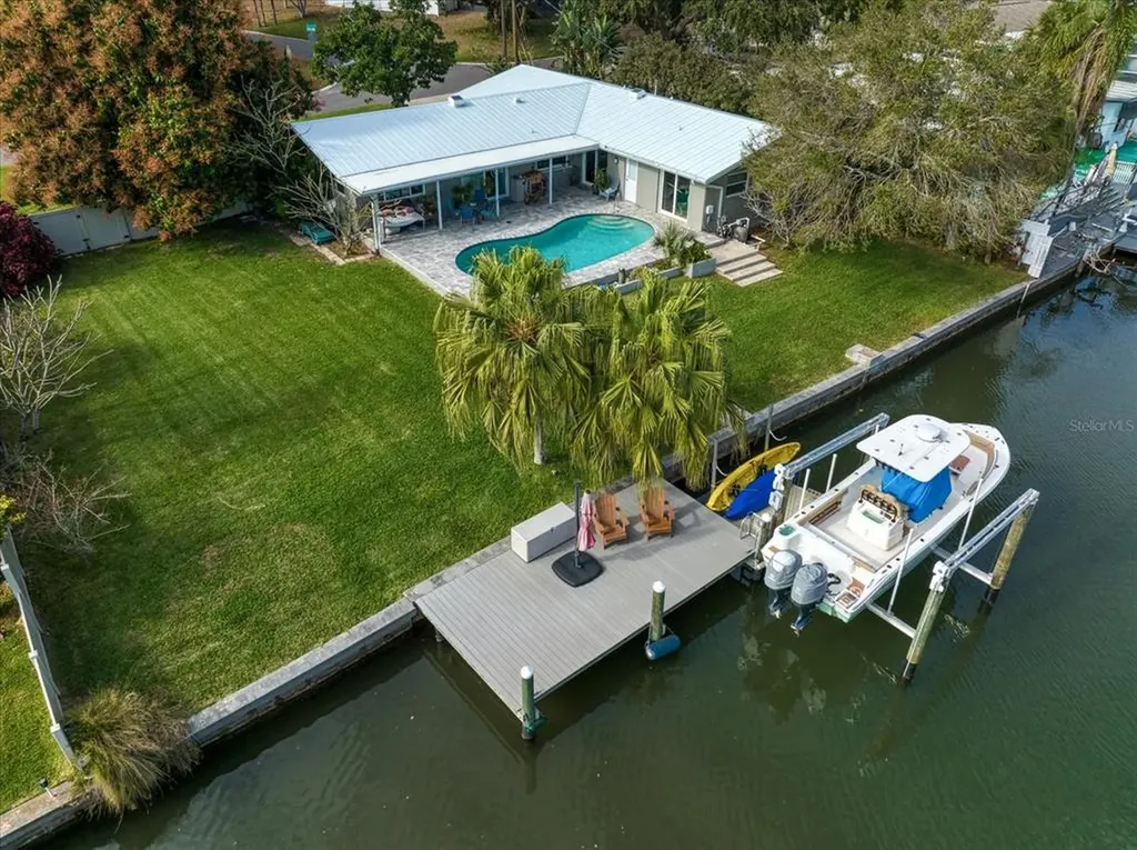 1569 Brookside Boulevard Largo FL 33770