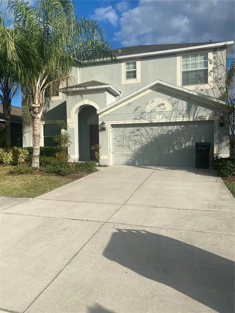 1598 Thetford Circle Orlando FL 32824