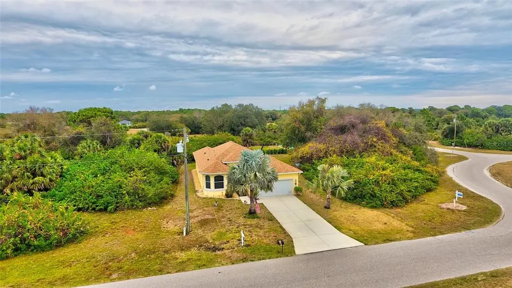366 Albatross Road Rotonda West FL 33947