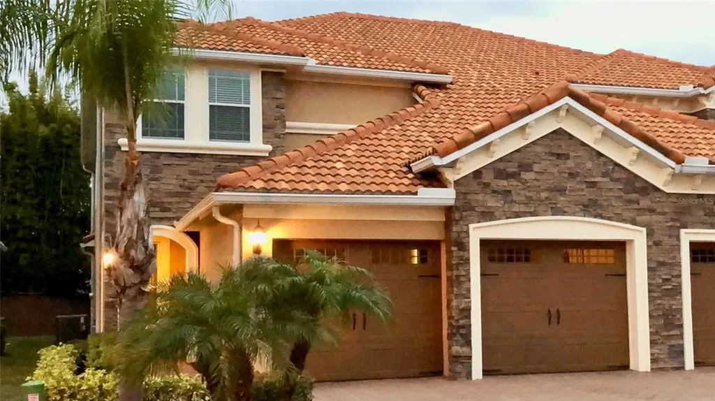8942 Della Scala Circle Orlando FL 32836