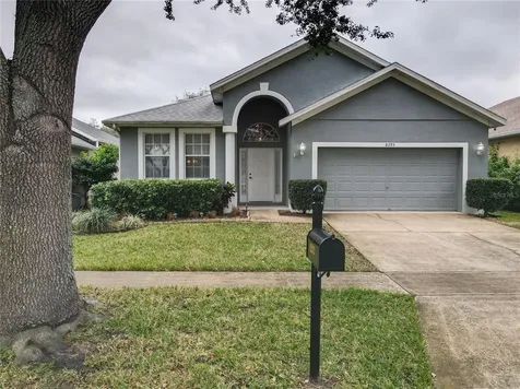 8293 Baywood Vista Drive Orlando FL 32810