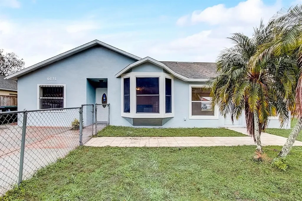 6131 Landrace Lane Orlando FL 32807