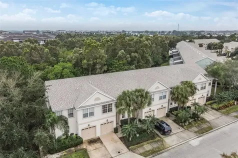 652 Vallance Way NE St Petersburg FL 33716