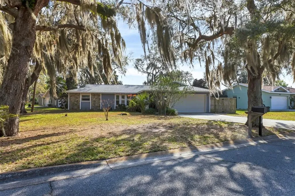 7813 55th Street E Palmetto FL 34221