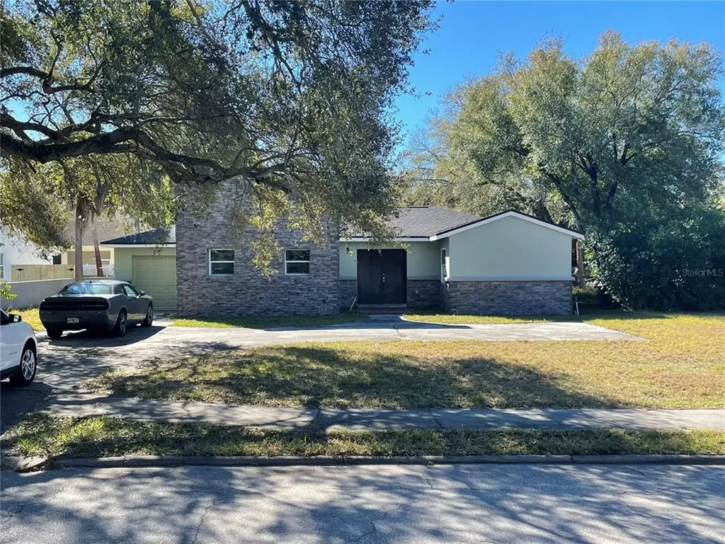 4116 W Swann Avenue Tampa FL 33609