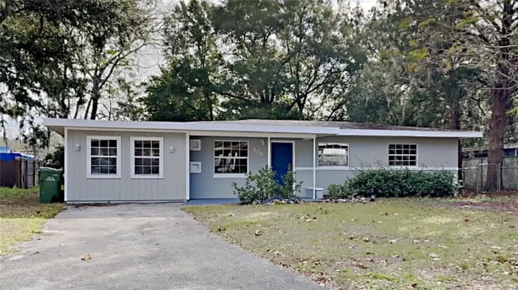 300 Cooke Street Leesburg FL 34748
