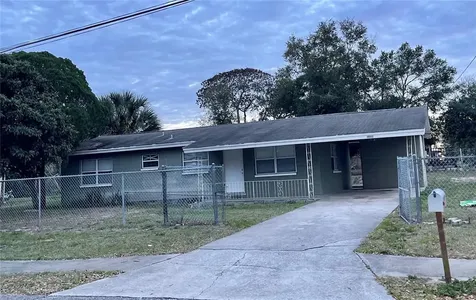 1605 Robinson Drive Haines City FL 33844