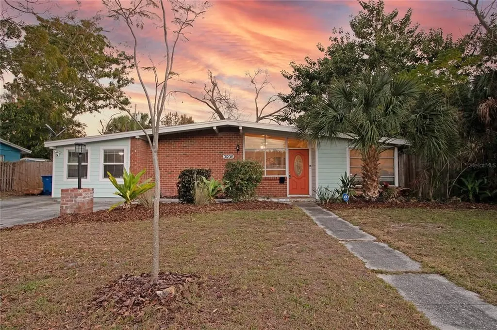 3936 Marlin Drive SE St Petersburg FL 33705