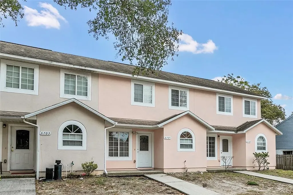 6705 Magnolia Pointe Circle Orlando FL 32810