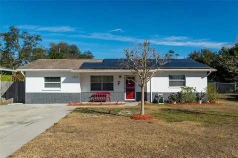 4945 42nd Place N St Petersburg FL 33709
