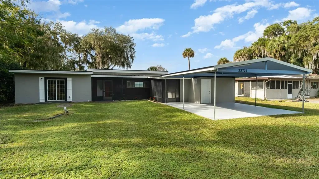 33721 Shady Acres Road Leesburg FL 34788