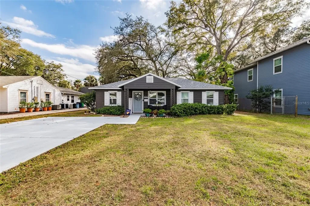 4310 W Zelar Street Tampa FL 33629