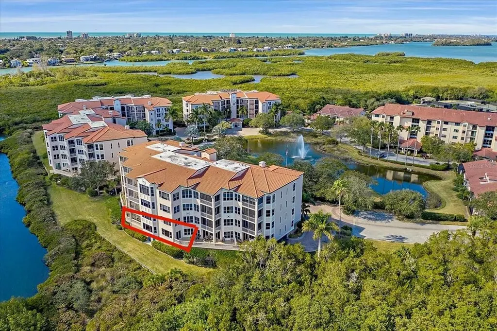 5450 Eagles Point Circle Sarasota FL 34231
