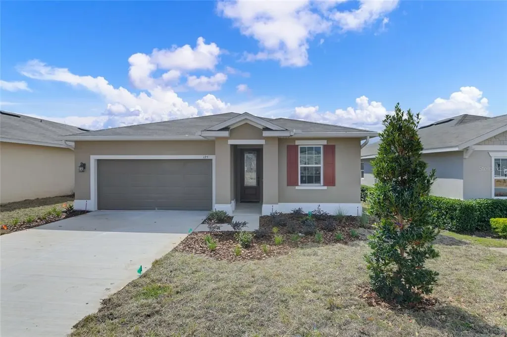 125 Lake Smart Circle Winter Haven FL 33881