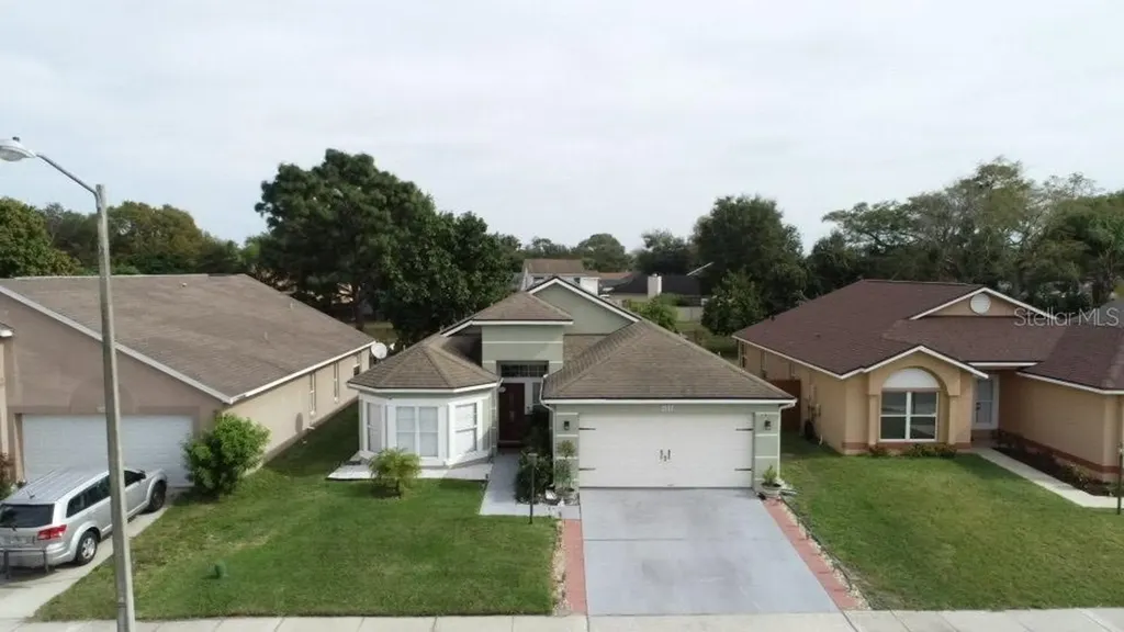 452 Short Pine Circle Orlando FL 32807