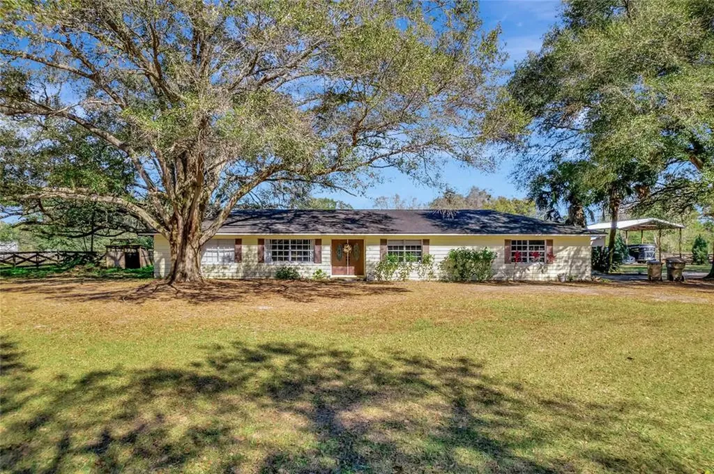 28827 Cypress Mill Road Sorrento FL 32776
