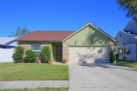 942 Maple Forest Drive Orlando FL 32825