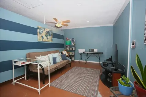 942 Maple Forest Drive Orlando FL 32825