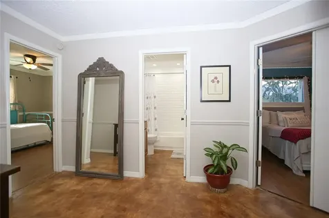 942 Maple Forest Drive Orlando FL 32825