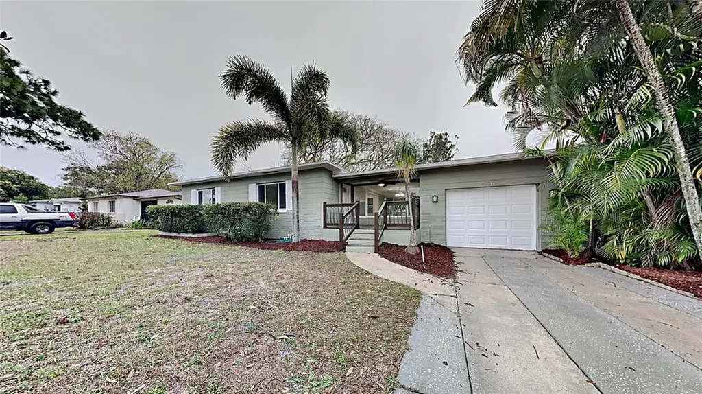4226 31st Avenue N St Petersburg FL 33713