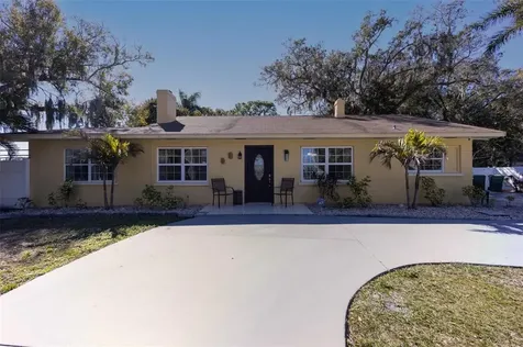2406 2nd Avenue E Bradenton FL 34208