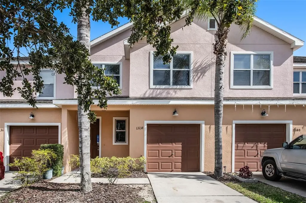 13138 Sonoma Bend Place Gibsonton FL 33534