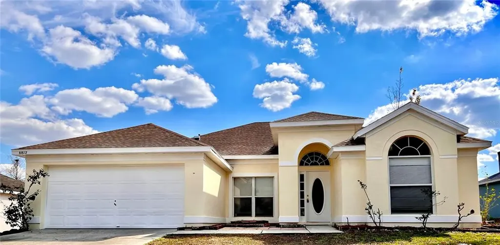 6812 Sassanon Court Orlando FL 32818