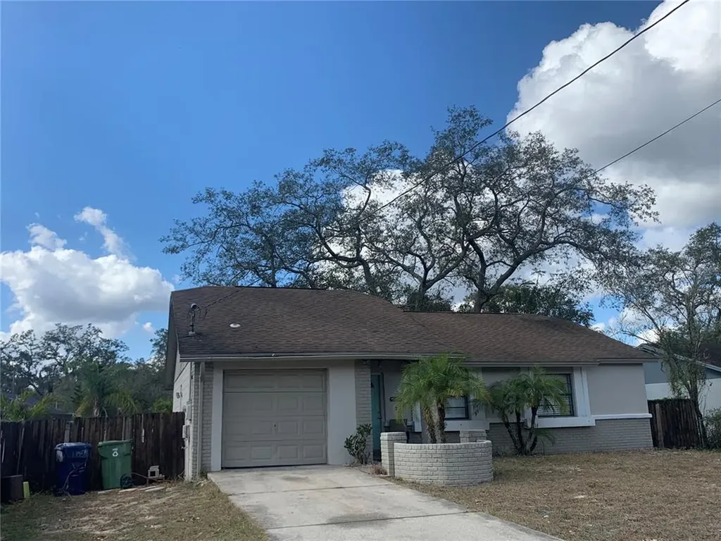 10704 N Pawnee Avenue Tampa FL 33617