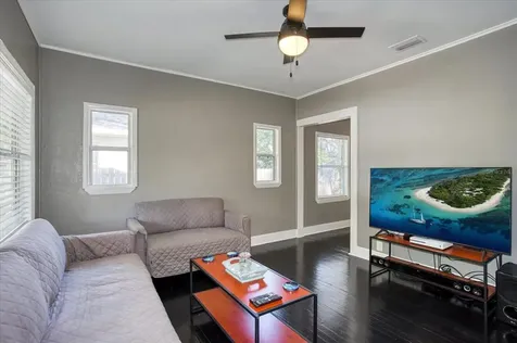 3126 12th Avenue N St Petersburg FL 33713