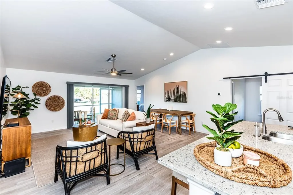 219 Lewis Circle Punta Gorda FL 33950
